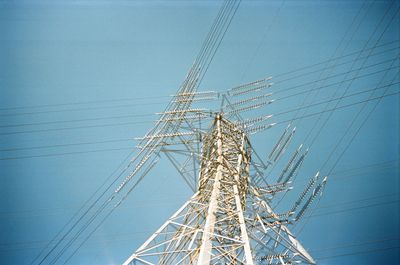 Why These States Are Slashing Utility Subsidies for Seniors