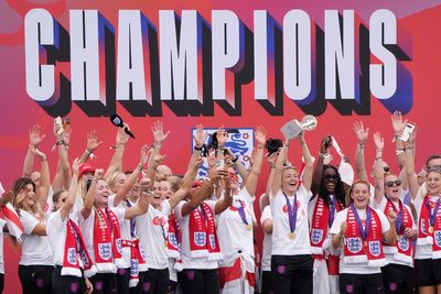 What does Lionesses’ Euros win mean to you? Fans react to England’s victory parade
