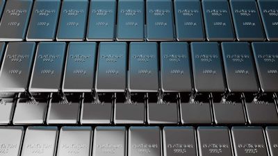 Can Platinum Become Rich Person’s Gold Again?