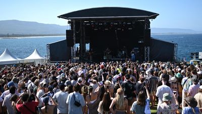 Musicians, actors, writers call for protection from AI