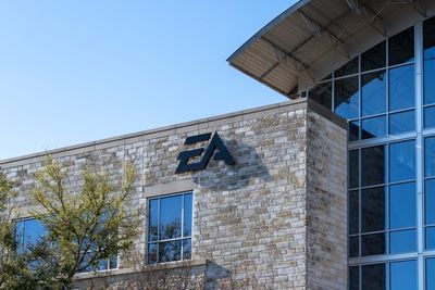 Electronic Arts Q1 Earnings Highlights: Revenue Beat, CEO Says 'Most Exciting Launch Slate' Coming