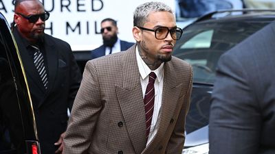 Chris Brown just shared a mysterious note about being ‘pissed’, and the timing couldn’t be more suspicious