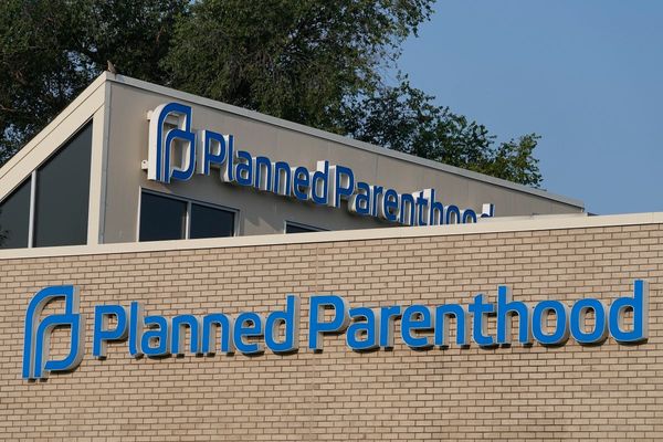 22 Democratic-led states sue Trump administration over Planned Parenthood funding cuts