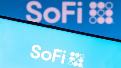 SoFi Falls On $1.5 Billion Stock Sale Plan