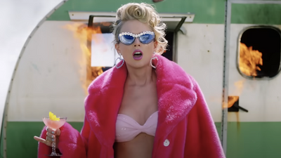 The Wildly Secret Way Taylor Swift Reportedly Filmed Her New Music Video (And NDAs Were Involved)