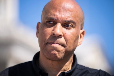 Package of law enforcement bills spurs intraparty fight among Democrats - Roll Call