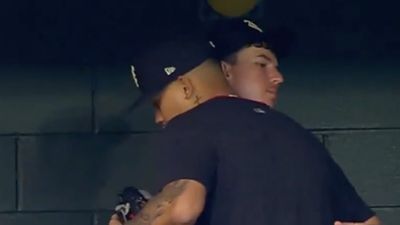 Jeff Passan Calms MLB Fans After Jhoan Duran Hug Sent Some Into Trade Deadline Tizzy