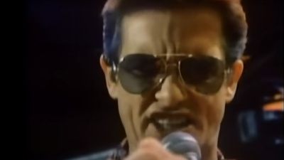 “Some of the guys never wanted to do that song in the first place. ‘This is crap – too poppy!’ I thought it was great, but I had no idea that it would become the band’s signature tune”: The ’70s hit that reinvented a legendary rock band