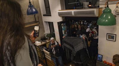 Man accused of Israeli restaurant ruckus denied bail