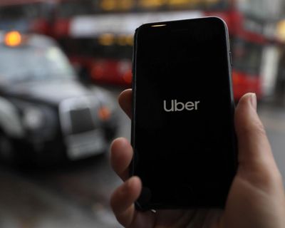 Uber loses UK supreme court appeal over tax on private-hire rivals