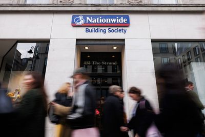 Nationwide launches phone line to help UK residents claim benefits