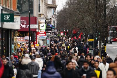 Migration fuels second largest annual jump in population in over 75 years