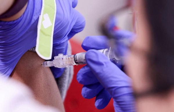 US medical groups fill gap with own vaccine guides amid ‘information crisis’