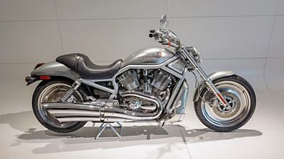 Harley-Davidson Stock Rallies Despite Slump In Bike Sales - Here's Why