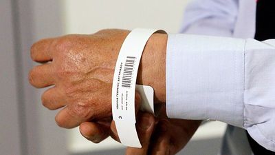 Greece cuts emergency care waiting times by using QR codes, bracelets to prioritise patients