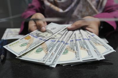‘Exorbitant privilege’: Can the US dollar maintain its global dominance?