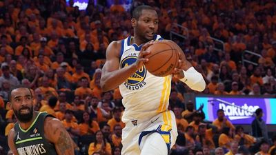 Warriors Make Push to Re-Sign RFA Jonathan Kuminga, Who Declined Team's Latest Offer
