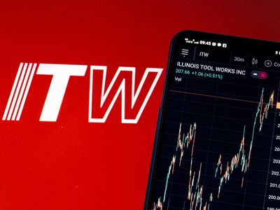 Illinois Tool Works Achieves Record Q2, Boosts Outlook