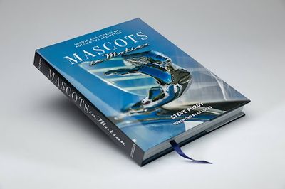 Through the Lens of Steve Purdy: How One Photographer Compiled his 40 Years of Work in Mascots in Motion