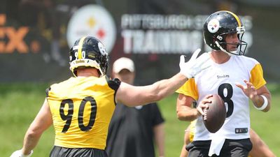 T.J. Watt Reveals Two Reasons It's 'Frustrating' Facing Aaron Rodgers in Practice