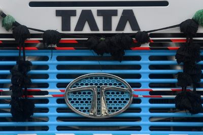 Tata Motors To Buy Italy's Iveco For $4.4 Bn