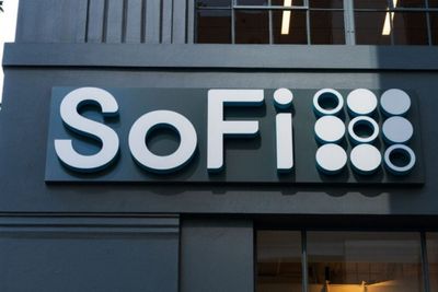 SoFi's Loan Platform Shines In Q2, Driving Profitability And Growth