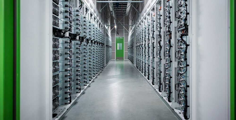 Microsoft Stock Heads Skyward On Azure Cloud Business