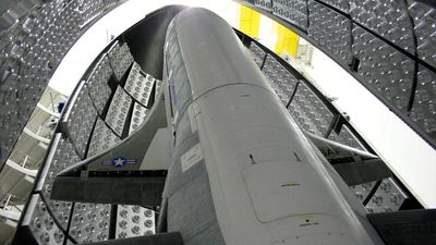 US Space Force’s mysterious X-37B space plane launching Aug. 21 to test quantum sensor and laser-communications tech
