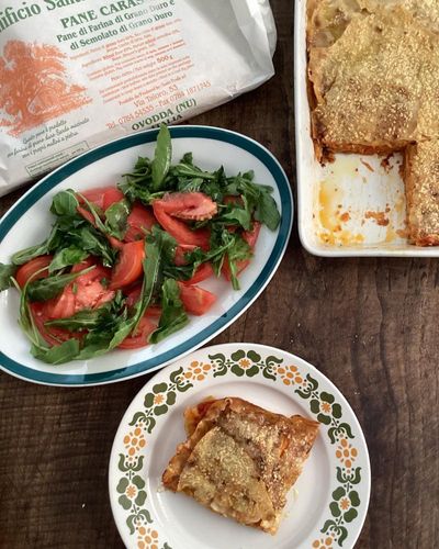Rachel Roddy’s recipe for Sardinian crispbread lasagne