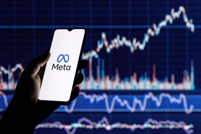 Chamath Palihapitiya Weighs In On Meta's AI Ambitions As Energy Bottlenecks Emerge As The True Limiter