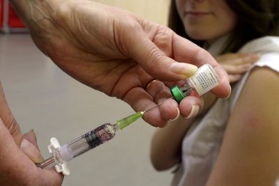 Parents urged to prioritise vaccine catch-ups as measles cases remain high