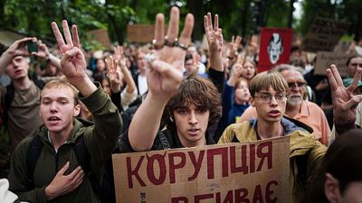 Ukrainian parliament approves law to restore independence of anti-graft watchdogs