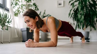 Add this three-minute finisher to your workout if you want a stronger core