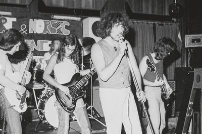Paul Mario Day Cause of Death and Legacy: Why the Original Iron Maiden Frontman Was Replaced?