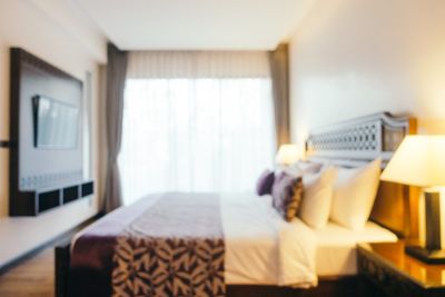 Why Sharing Hotel Rooms With Friends Isn’t Always Easy