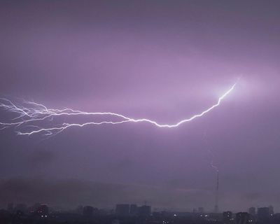 US lightning flash was longest on record at 515 miles, scientists say