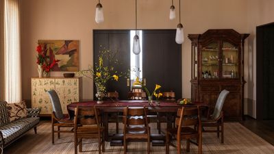 It May Be a Modern 4000-Square-Foot High-Rise Apartment in the Middle of Manhattan, but It Feels Like a Family Home