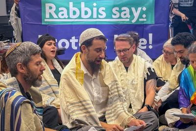 With growing urgency, more US Jews urge Israel to ensure ample food deliveries to Gaza