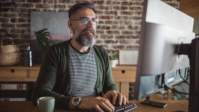 6 Ways AI Can Help You Make More Money With Your Retirement Side Gig
