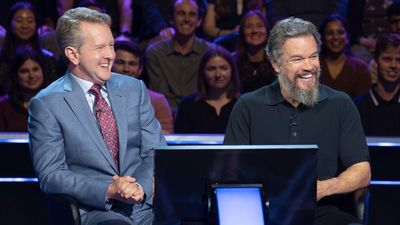 Jeopardy’s Ken Jennings Was Asked About Playing Celeb Millionaire With Matt Damon, And I Can't Get Over His Comments About 'Teetering Over An Indiana Jones Death Pit.'