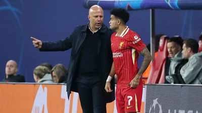 ‘Great Business’—Arne Slot Responds to Luis Diaz’s Liverpool Exit