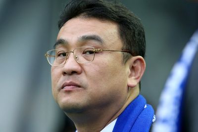 Sheffield Wednesday players refuse to play friendly as wages are late again