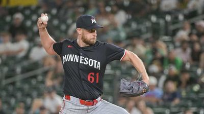Dodgers Finalizing Trade to Acquire Twins Reliever Brock Stewart