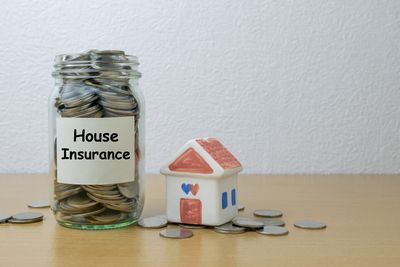 7 Features That Make a House “Uninsurable” in Some States