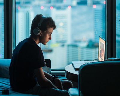 Far-right extremists using games platforms to radicalise teenagers, report warns