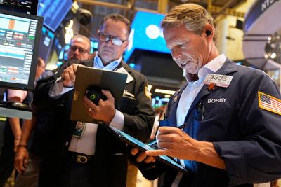 Asian shares retreat after Trump's order imposing new tariffs on 68 countries and the EU