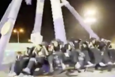 Moment ride snaps in half mid-air at Saudi Arabian theme park, leaving 23 injured