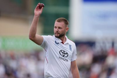 England make rapid progress after Gus Atkinson ends India’s innings