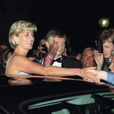 Tourist Shares His Incredible Run-In With Princess Diana—And the Gift She Sent Him Months Before Her Death