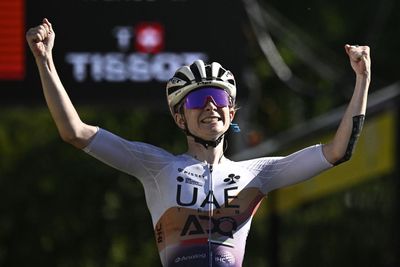 Maeva Squiban escapes to second stage win in a row at Tour de France Femmes as GC favourites finish together